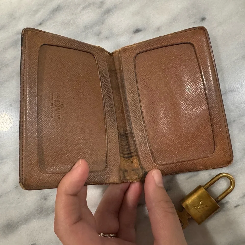 Louis Vuitton Card Holder and Key #330 Bundle EUC - Picture 2 of 3